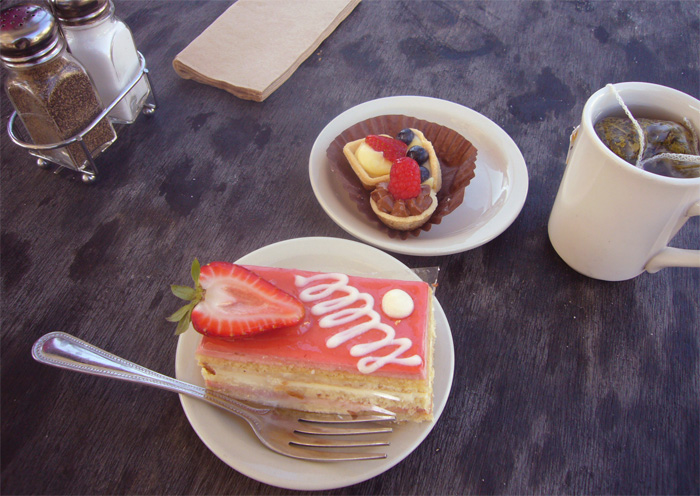 strawberry_cake