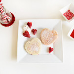 valentine’s day : heart shaped pancakes